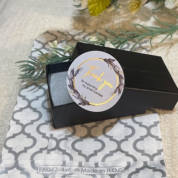 Solid Yellow Gold 14 Karat Tree of Life Earring - Picture 7 of 7